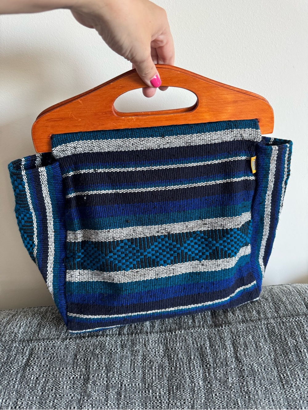 Pinzon hand made zarape mexican Tote with Wooden Handles